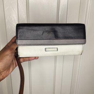Fossil Julia Black and White Leather Clutch Wallet
